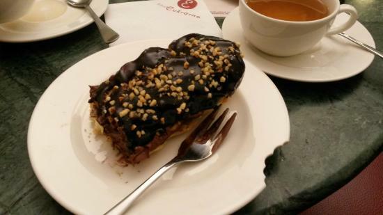 Erhart Café
